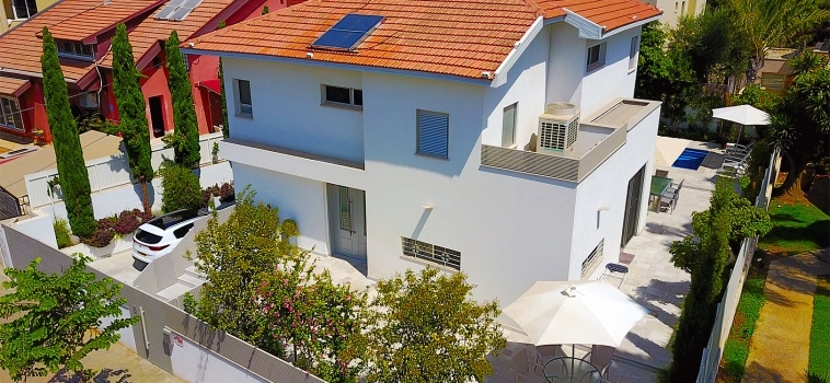 Villa in Herzliya Pituach 500 Sqm Plot 280 SqM Built